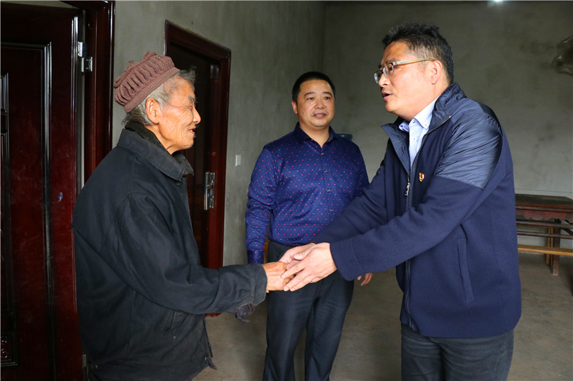 心系困難群眾，助力脫貧攻堅 —— 市建投集團(tuán)以實際行動落實黨的十九大精神